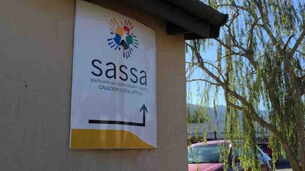 Sassa-R350-To-End-march-2014